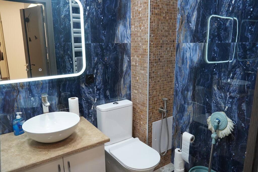 Lovely, Newly Remodeled Apartment In Yerevan! Exterior foto